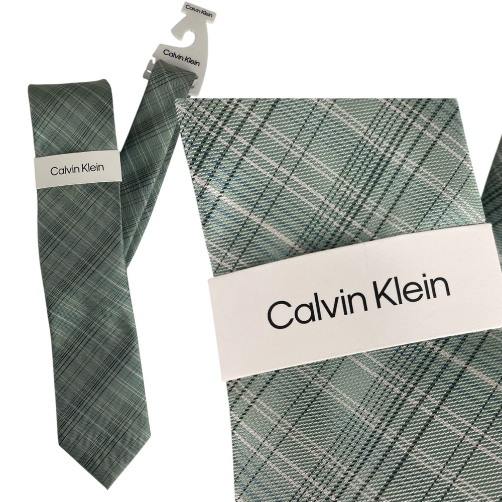 Calvin Klein Men's Tie in Seafoam Green Checkered Plaid Pattern NWT